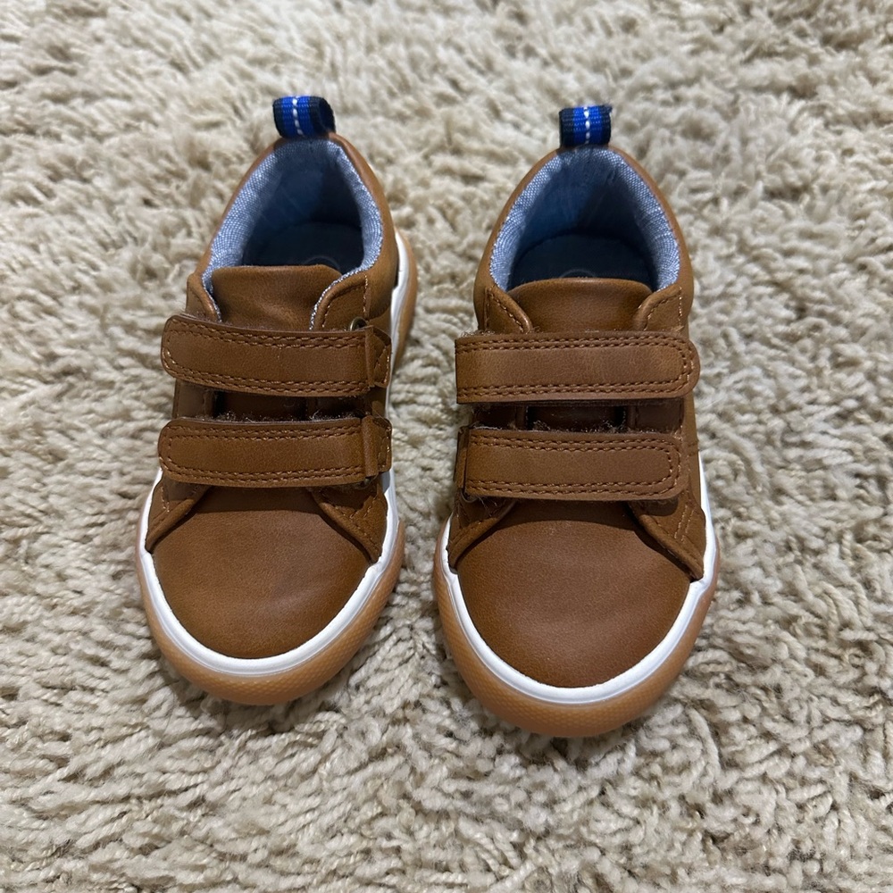 Toddler cognac Velcro strap shoe size 5